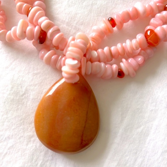Stone necklace. Three strands. Pink. 17” long. - Picture 2 of 3